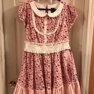 Women’s Torrid plus size 20 Hello Kitty Halloween dress